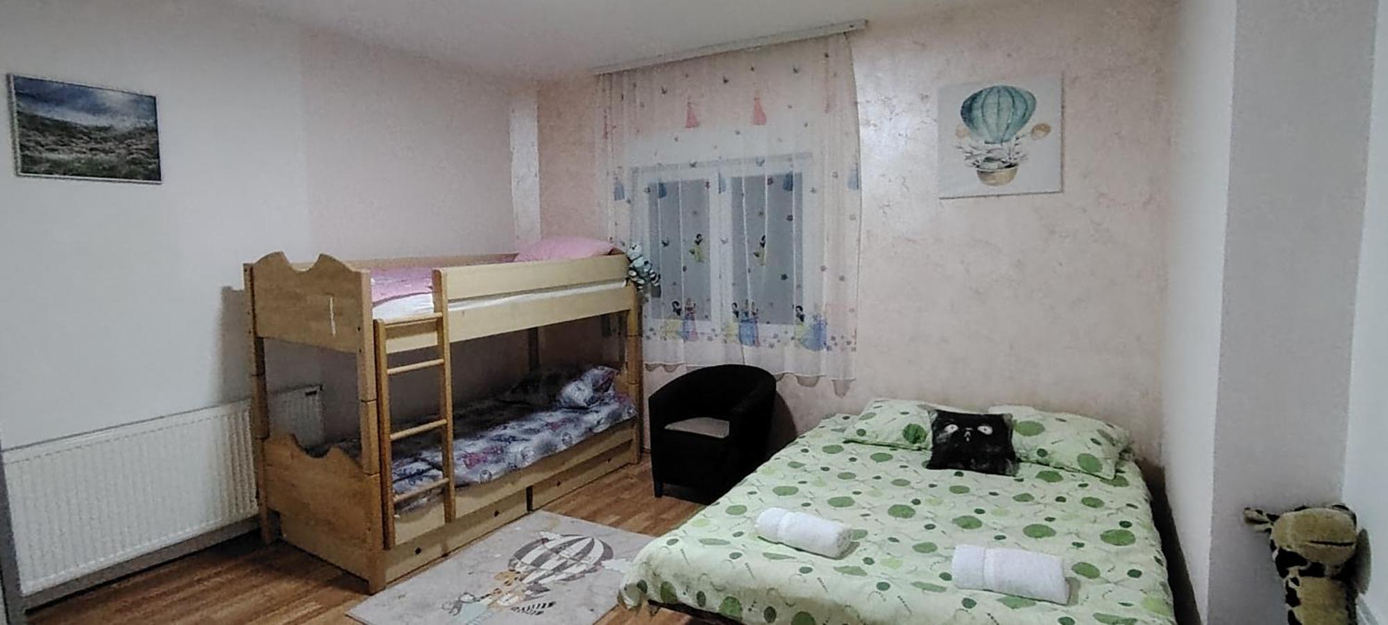 Apartman Raj Vrnjačka Banja Exterior foto